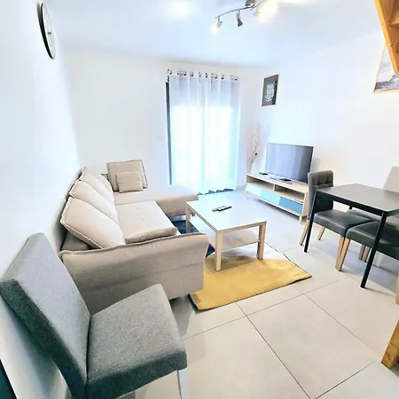 Joli Proche Paris Orly - Climatise